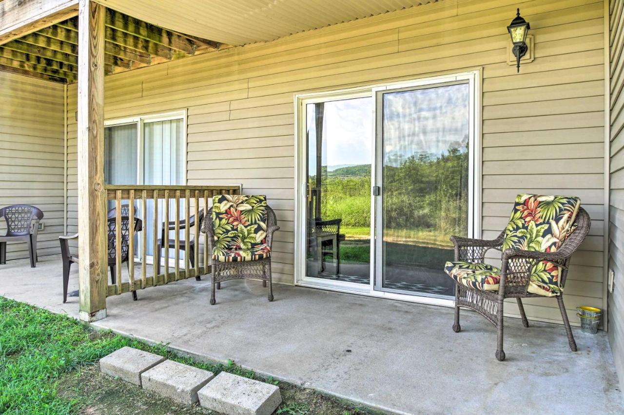Cozy Condo With Pool Access, 5 Mi To Table Rock Lake Branson Eksteriør billede