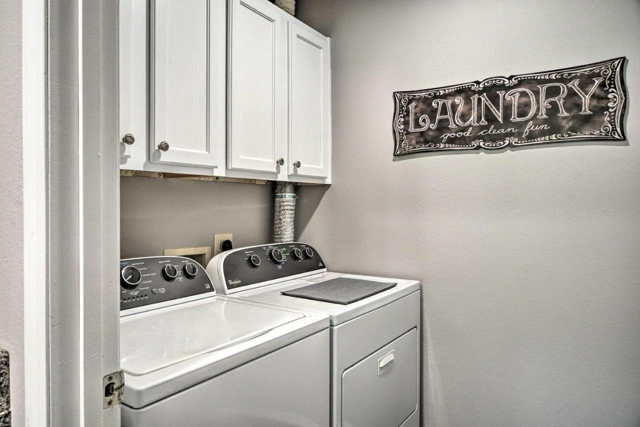 Cozy Condo With Pool Access, 5 Mi To Table Rock Lake Branson Eksteriør billede